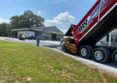 Reliable Asphalt Sealcoating